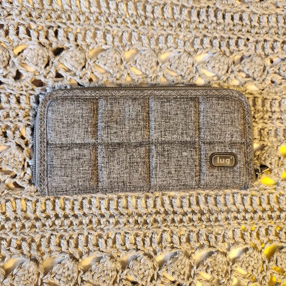 LUG Shuffle - Gray Wallet - Picture 1 of 4